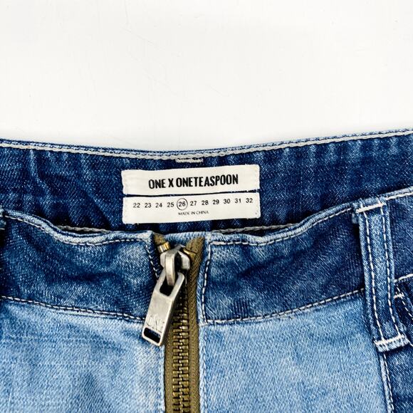 One X One teaspoon 26  blue Two Tone Zip Up High Waisted Raw Shorts - Picture 3 of 4